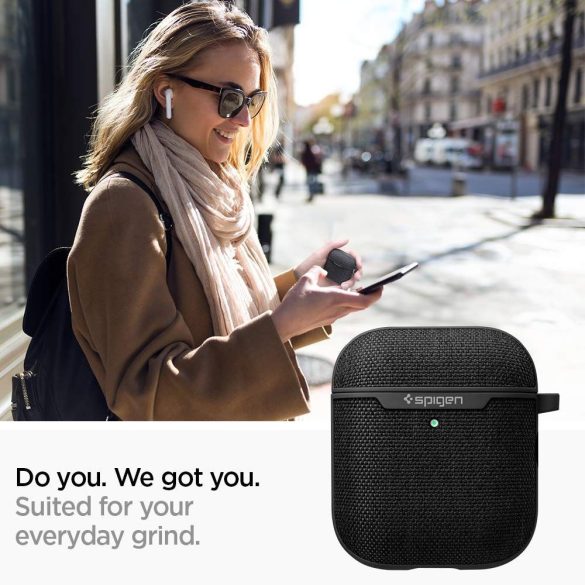 Bluetooth fülhallgató töltőtok tartó, műanyag tok, textil bevonat, vezeték nélküli töltés támogatás, karabiner, Apple AirPods kompatibilis, Spigen Urban Fit, fekete