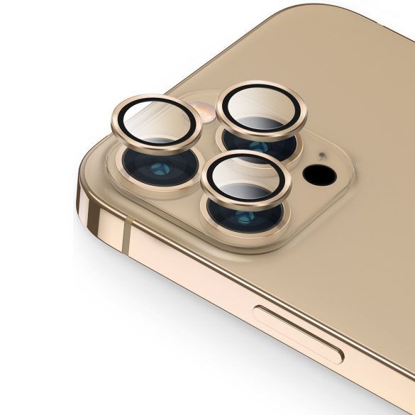 Apple iPhone 13 Pro / 13 Pro Max, Kamera lencsevédő fólia, ütésálló fólia, Tempered Glass (edzett üveg), alumínium keret, Uniq Optix, arany